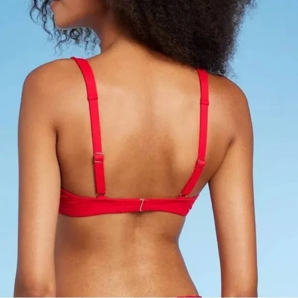 Red Bikini Top ❤️ - Picture 2 of 10